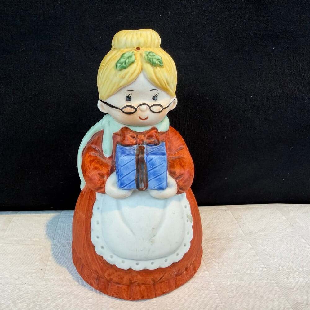 vintage Mrs. Claus ceramic bell produced by Enesco 1987 Christmas collection